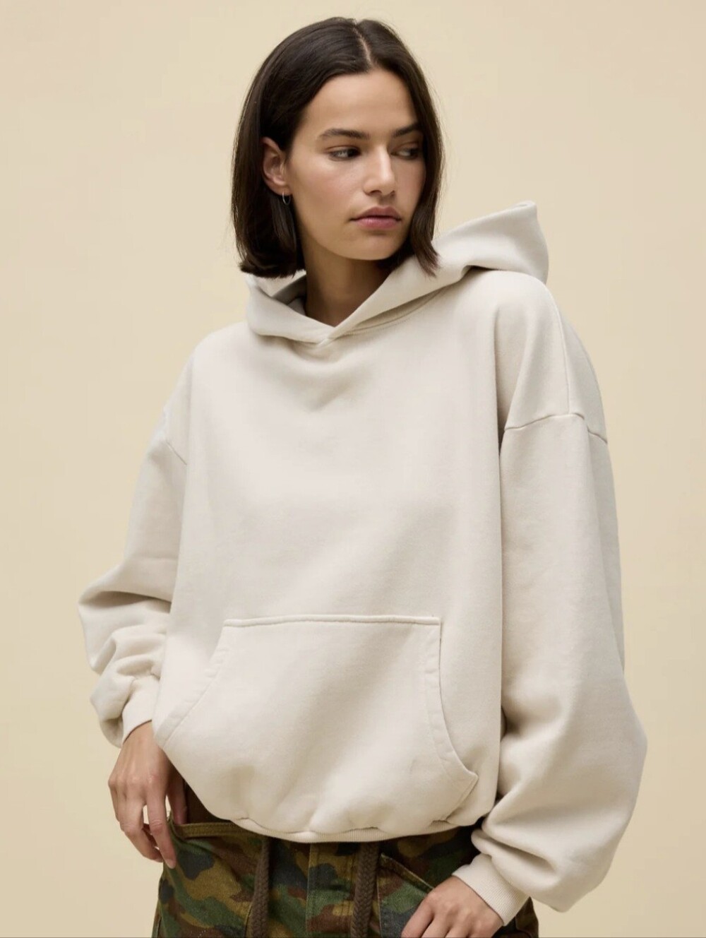 NWT Daydreamer Relaxed Hooded Sweatshirt in Soft Cream